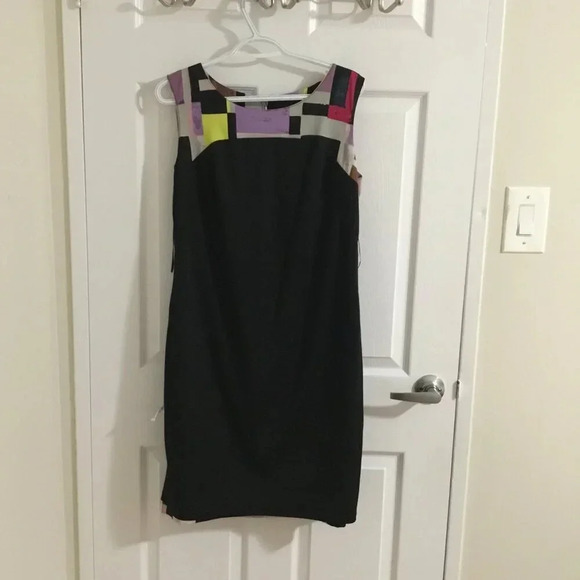 Cleo Petites Geometric Gray Purple Print Sheath Black Dress Sz 10 - Picture 4 of 11